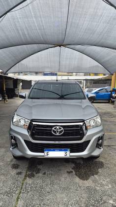 TOYOTA HILUX 2.7 SRV 4X4 CD 16V FLEX 4P AUTOMÁTICO TOYOTA HILUX 2.7 SRV 4X4 CD 16V FLEX 4P AUTOMÁTICO